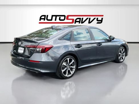 Used 2025 Honda Civic Sport Touring image 7