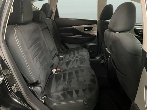 Used 2018 Nissan Murano SV FWD image 13