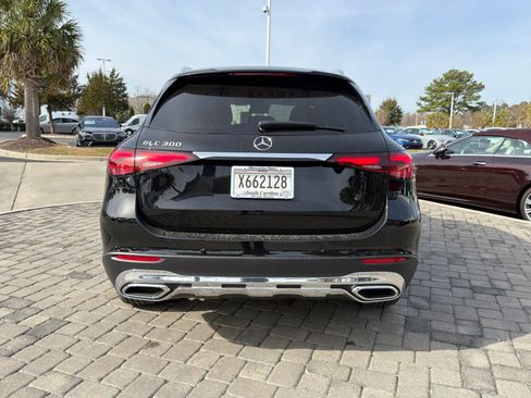 Used 2026 Mercedes-Benz GLC 300 image 9