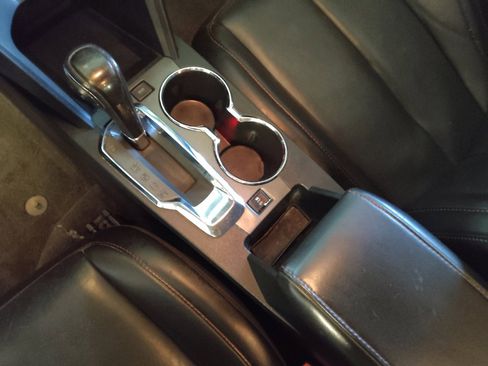 Used 2015 GMC Terrain Denali image 26