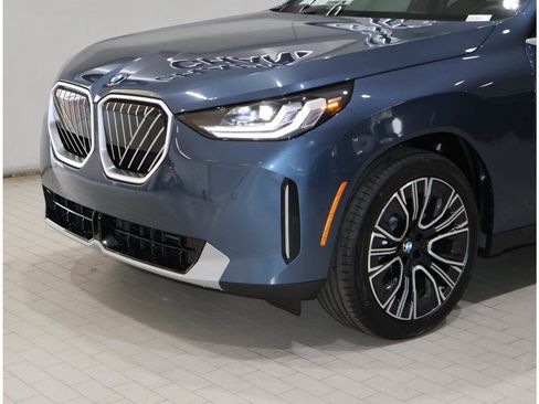 Used 2026 BMW X3 xDrive30i w/ Convenience Package AWD/4WD image 2