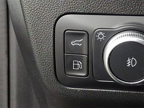 Used 2022 Ford Escape Titanium image 27