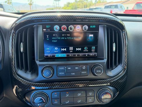 Used 2018 Chevrolet Colorado ZR2 AWD/4WD image 10