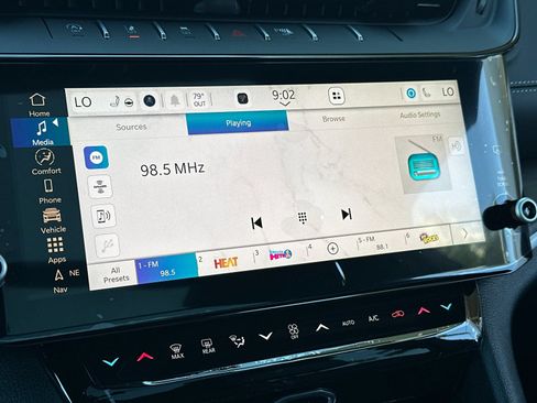 New 2026 Jeep Grand Cherokee L Limited AWD/4WD image 18
