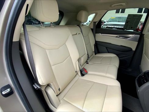 Used 2022 Cadillac XT5 Premium Luxury image 26