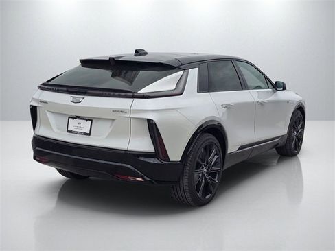 New 2025 Cadillac Lyriq Sport image 5