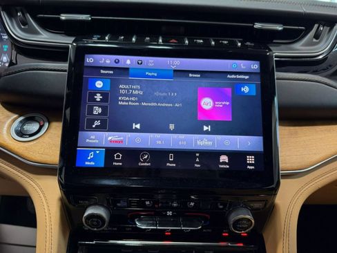 Used 2022 Jeep Grand Cherokee Summit image 21