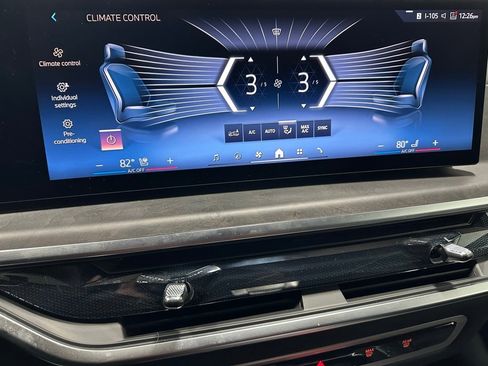 Used 2026 BMW X5 xDrive50e image 29