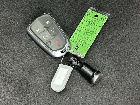 Used 2019 Cadillac XT5 Platinum AWD/4WD image 19