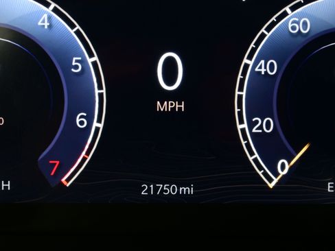 Used 2025 Jeep Grand Cherokee L Limited w/ Luxury Tech Group II image 26