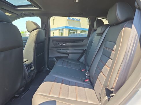 Used 2026 Honda CR-V Sport-L image 11