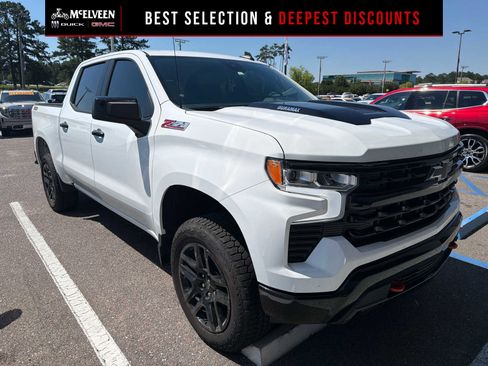 Used 2026 Chevrolet Silverado 1500 LT Trail Boss w/ Convenience Package II AWD/4WD image 1