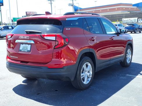 Used 2023 GMC Terrain SLE w/ Driver Convenience Package FWD image 26