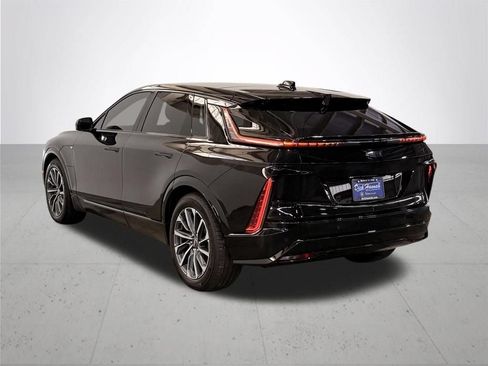 Used 2024 Cadillac Lyriq Sport RWD image 14