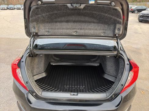 Used 2016 Honda Civic Touring image 26