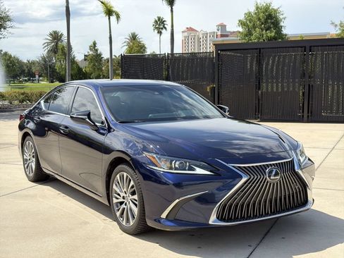 Used 2020 Lexus ES 350 w/ Accessory Package 2 FWD image 12