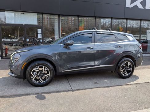 Certified 2024 Kia Sportage LX image 10