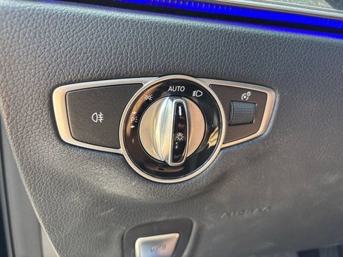 Used 2017 Mercedes-Benz E 300 4MATIC image 13