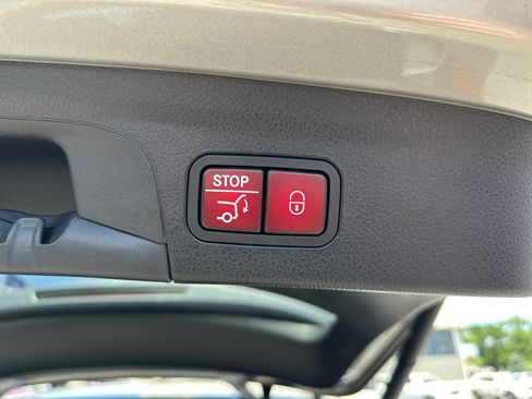 Used 2023 Mercedes-Benz GLE 580 4MATIC image 23