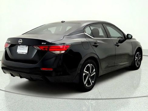 Used 2024 Nissan Sentra SV FWD image 5