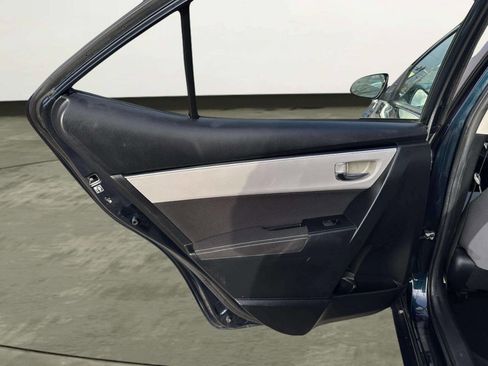 Used 2019 Toyota Corolla LE image 12