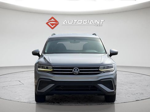Used 2022 Volkswagen Tiguan S FWD image 5