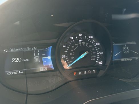 Used 2021 Ford Edge SEL w/ Convenience Package image 27