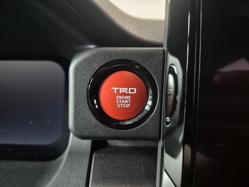 New 2026 Toyota 4Runner 4WD image 24