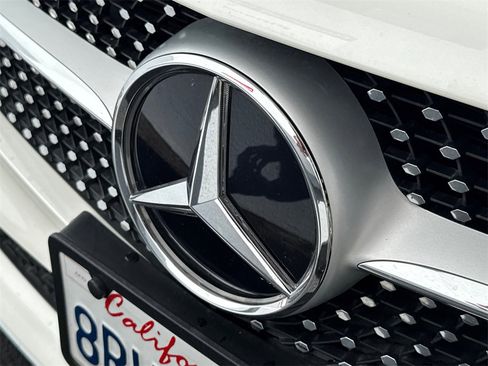 Used 2020 Mercedes-Benz C 300 Cabriolet image 22