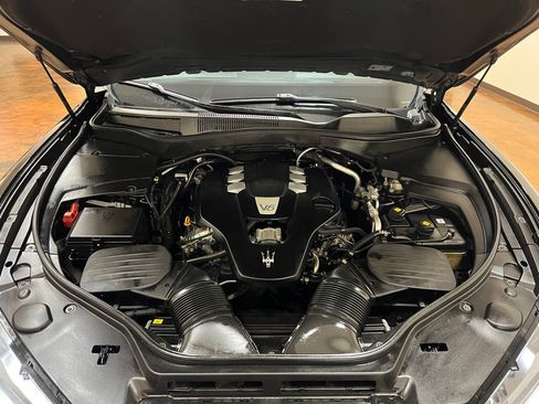 Used 2018 Maserati Levante AWD/4WD image 51