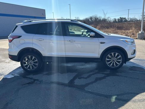 Used 2018 Ford Escape Titanium image 7