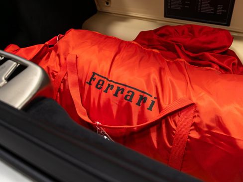 Used 2018 Ferrari 812 Superfast image 58