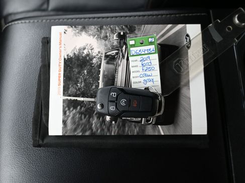 Used 2019 Ford F250 Lariat w/ Lariat Value Package image 20