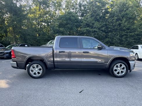 Used 2026 RAM 1500 Big Horn AWD/4WD image 4