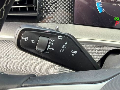 New 2026 Volkswagen Tiguan S image 30