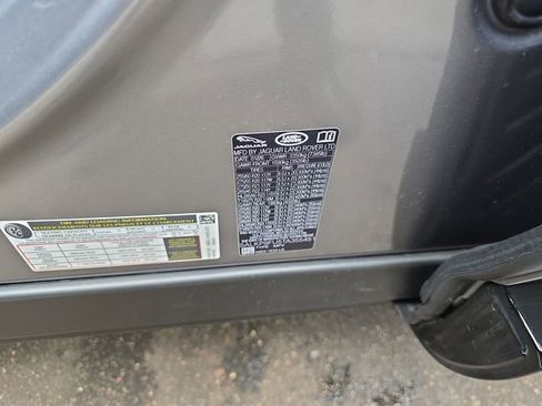 New 2026 Land Rover Range Rover SE image 22