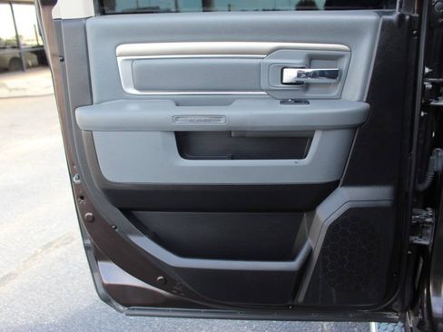 Used 2017 RAM 1500 Lone Star AWD/4WD image 14
