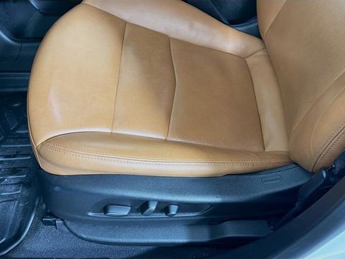 Used 2020 Cadillac XT5 Premium Luxury AWD/4WD image 23