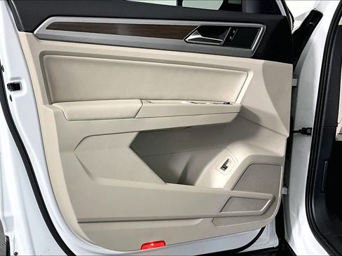 Used 2019 Volkswagen Atlas SEL image 22