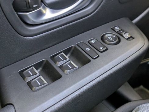 Used 2025 Honda Pilot Elite image 26