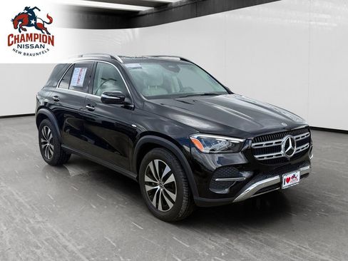 Used 2025 Mercedes-Benz GLE 450e 4MATIC image 7