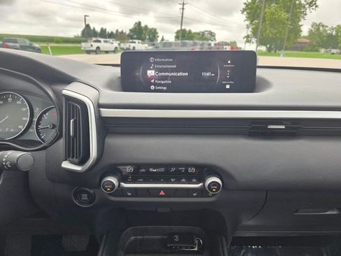 Used 2025 MAZDA CX-50 AWD 2.5 S w/ Premium Package image 28