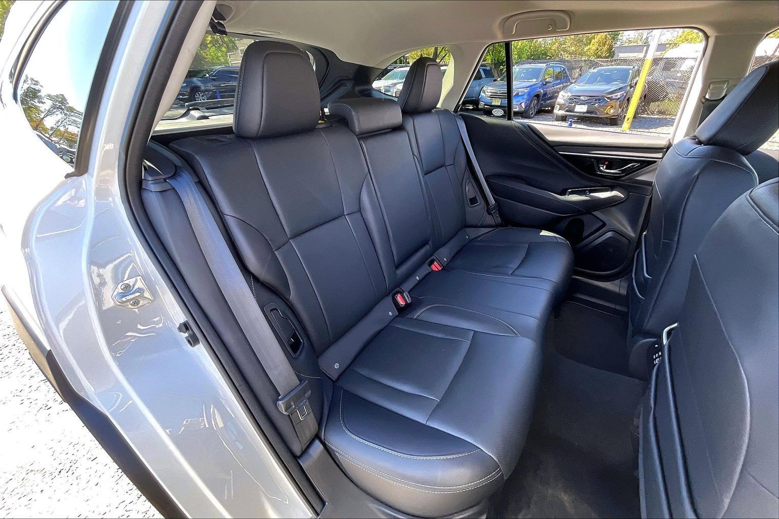 Certified 2025 Subaru Outback Touring AWD/4WD image 20