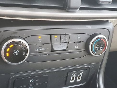 Certified 2022 Ford EcoSport S image 20