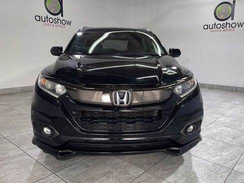 Used 2019 Honda HR-V Sport image 2