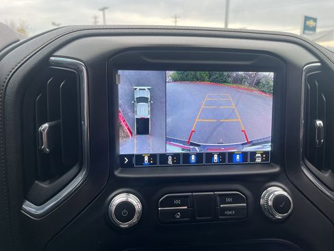 Used 2023 GMC Sierra 2500 AT4 w/ AT4 Premium Plus Package image 28