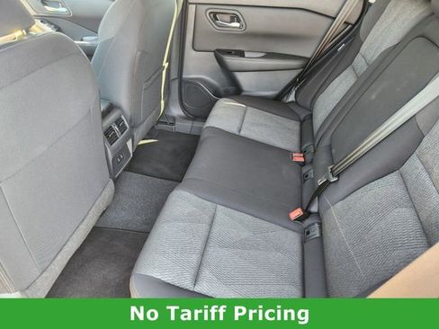 Certified 2025 Nissan Rogue SV image 24