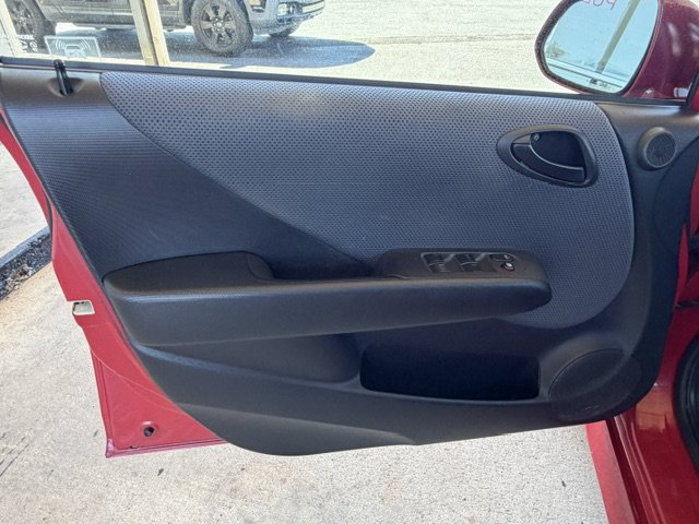 Used 2007 Honda Fit Sport image 2