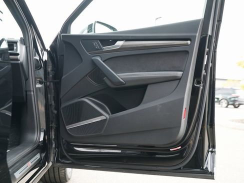 Used 2021 Audi SQ5 Premium Plus w/ Premium Plus Package image 37