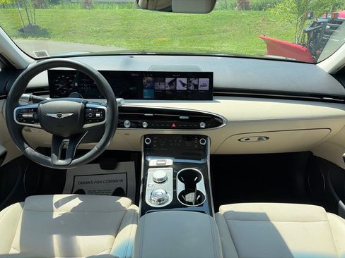 Certified 2026 Genesis GV70 2.5T AWD/4WD image 7